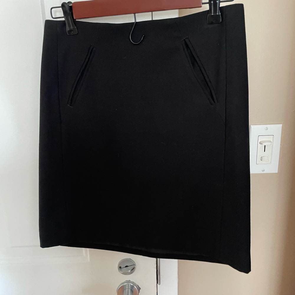 Loft pencil skirt